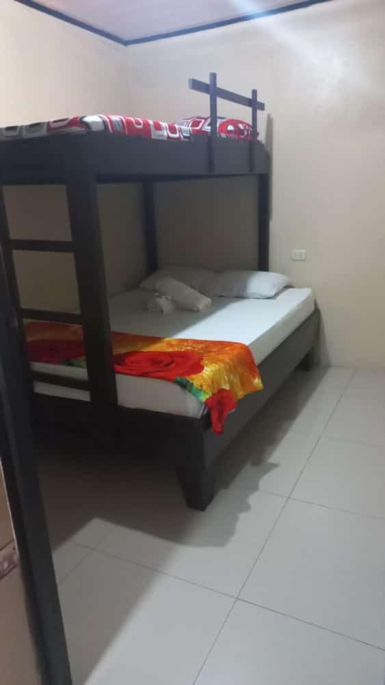 Apartamentos Caiman Tortuguero Εξωτερικό φωτογραφία